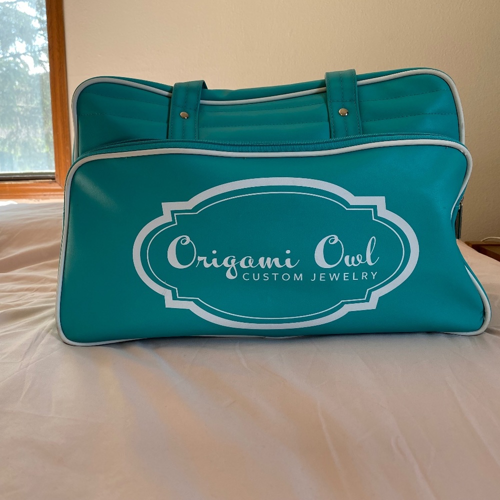 Rare | Origami Owl | Weekender Bag | Teal